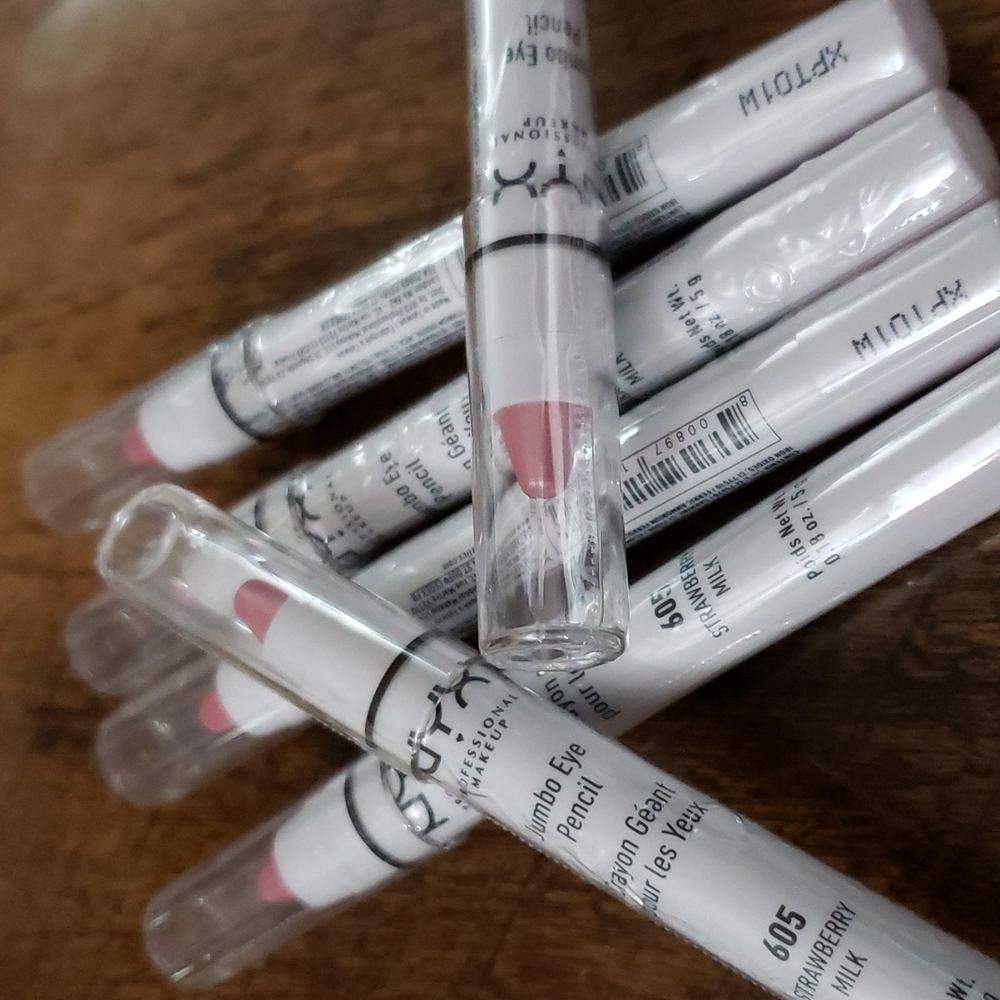 3/$15 🥰 NYX JUMBO EYE PENCIL 💕